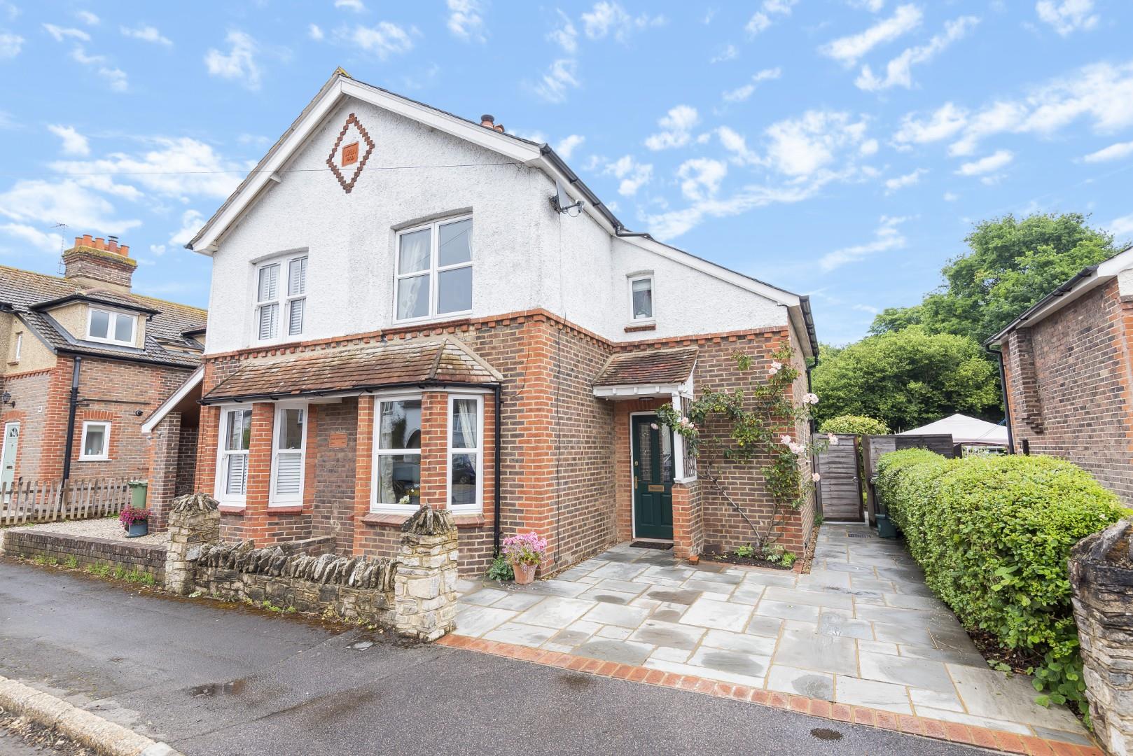 James Road, Peasmarsh, Guildford Collins Guildford